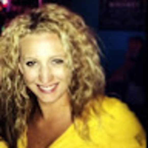 lizzy_krause